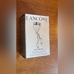 NWT Lancome Le Curler